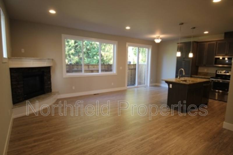 Townhouse for rent at 4857 100th St NE #A, Marysville, WA 98270
