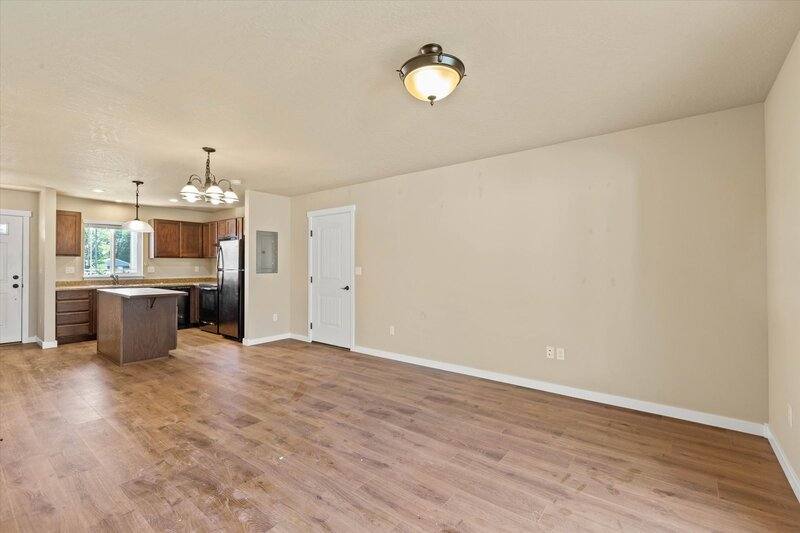 Townhouse for rent at 1671 E Horsehaven Ave #1, Post Falls, ID 83854