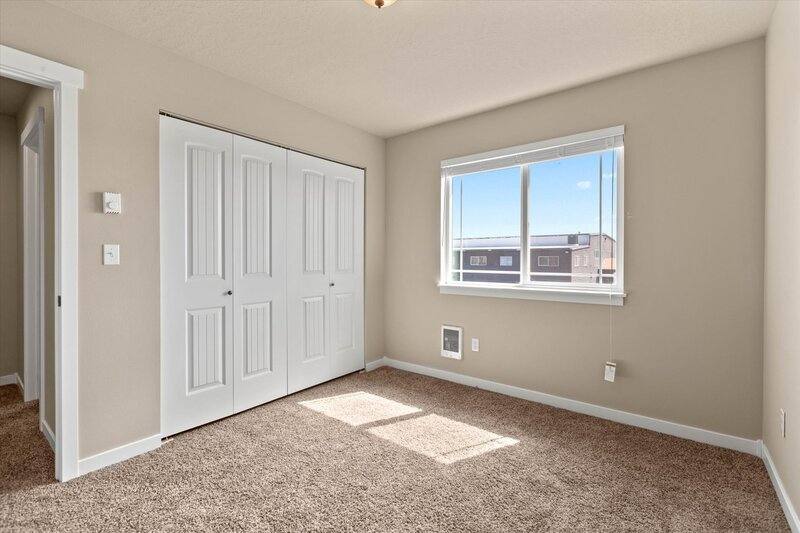 Townhouse for rent at 1671 E Horsehaven Ave #1, Post Falls, ID 83854