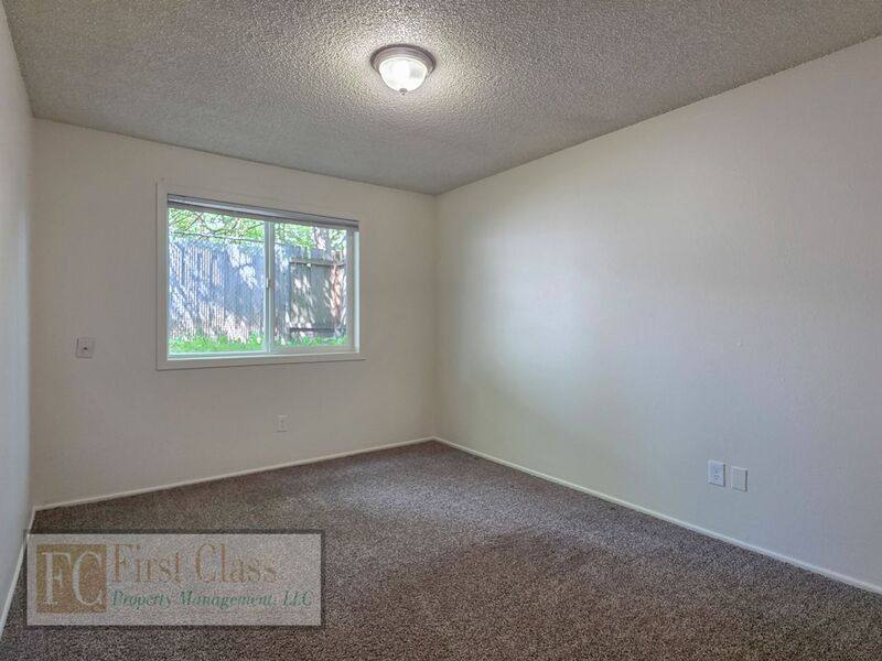 Apartment for rent at 17140 SW Heritage Court #135, Beaverton, OR 97006