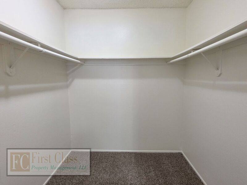 Apartment for rent at 17140 SW Heritage Court #135, Beaverton, OR 97006