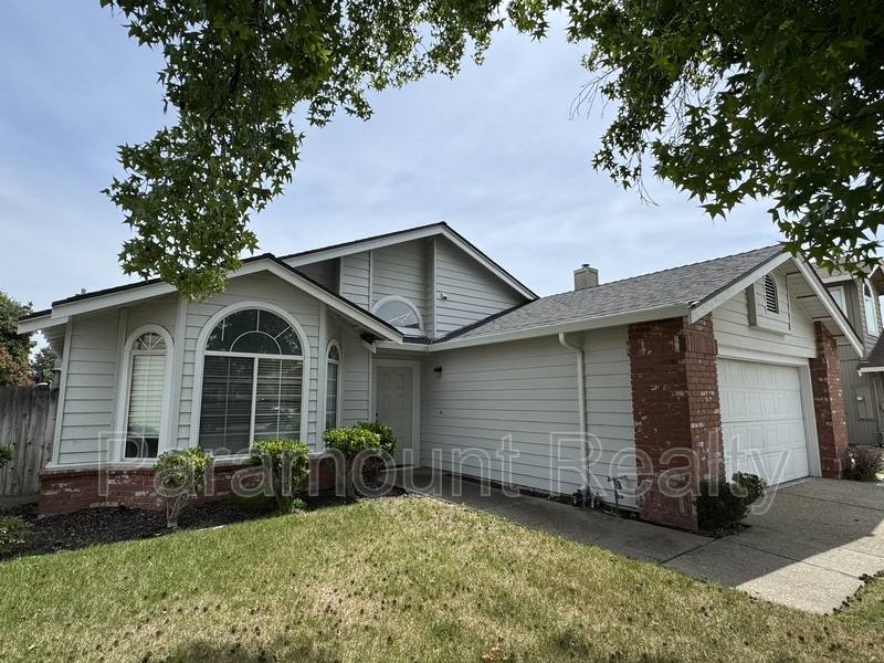 House for rent at 1230 Mohr Circle, Manteca, CA 95337