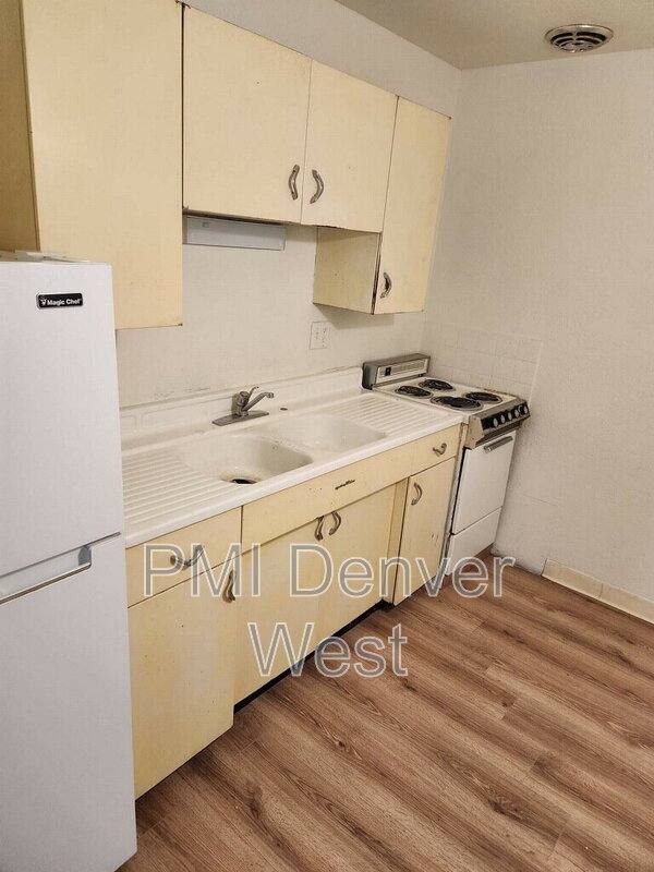 Apartment for rent at 1695 Joliet St #4, Aurora, CO 80010