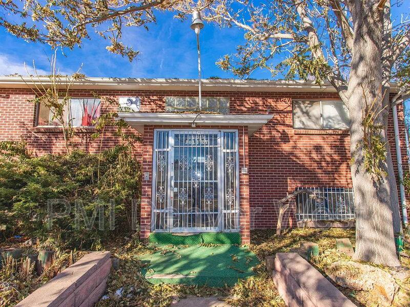 Apartment for rent at 1695 Joliet St #4, Aurora, CO 80010