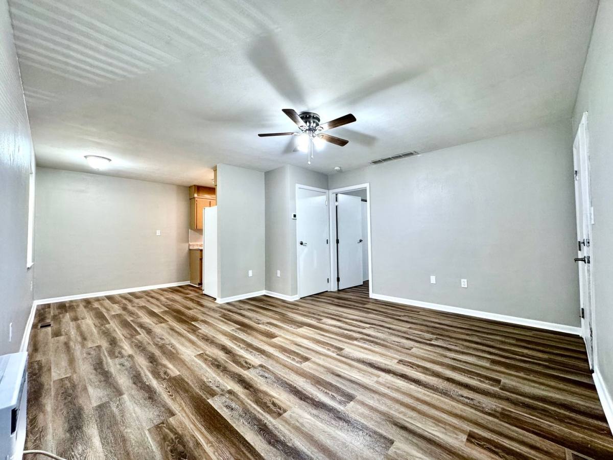 Apartment for rent at 1274 Highland Ave, Dayton, OH 45410