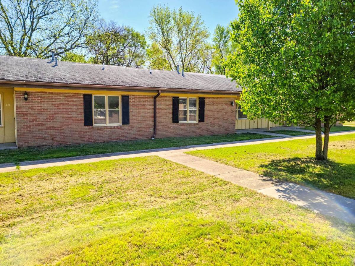 Apartment for rent at 216 W Main, Edna, KS 67342