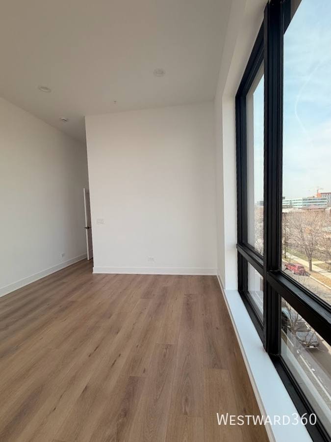 Apartment for rent at 1320 S Ashland Ave, Chicago, IL 60608
