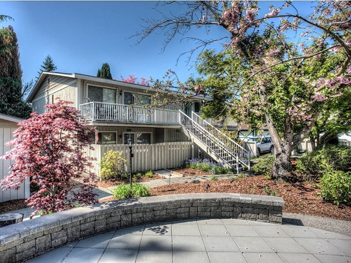 Apartment for rent at 420 E Sunset, Issaquah, WA 98027