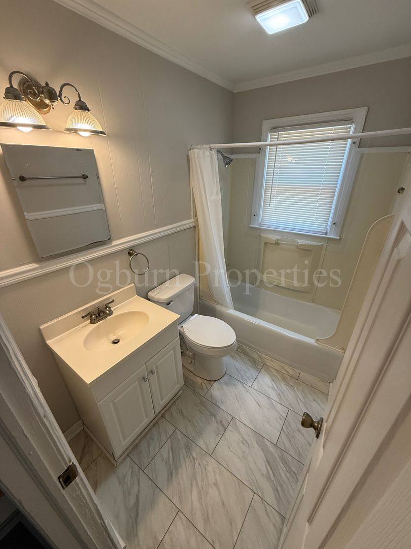 House for rent at 651 S Sunset Dr, Winston Salem, NC 27103