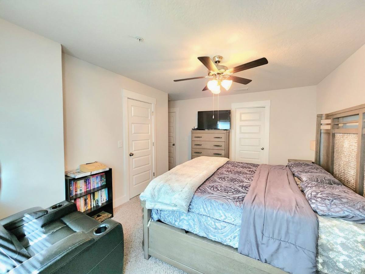 Townhouse for rent at 1512 Iroquois Court, Pensacola, FL 32534