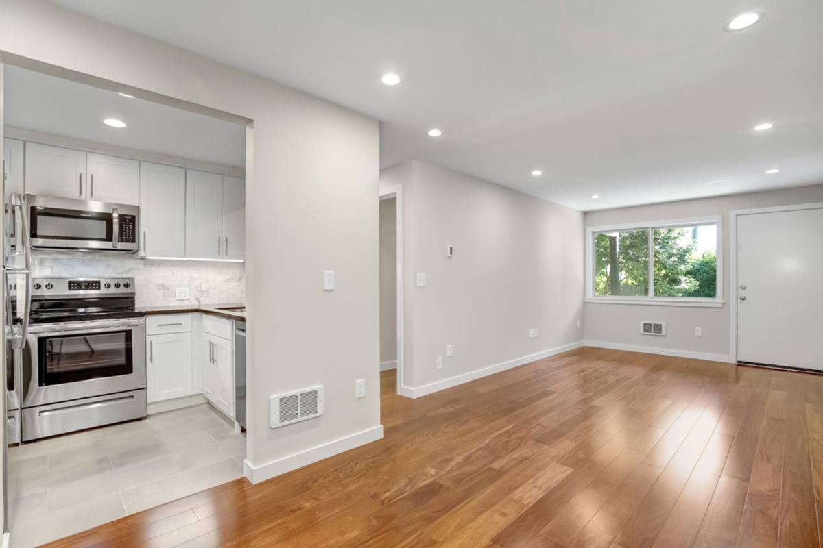 Apartment for rent at 1235 Taylor Ave N, Seattle, WA 98109