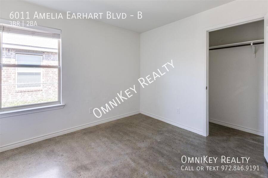 Apartment for rent at 6011 Amelia Earhart Blvd #B, Killeen, TX 76543