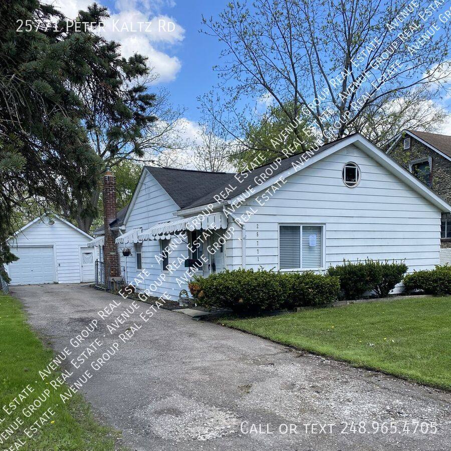 House for rent at 25771 Peter Kaltz Rd, Warren, MI 48091