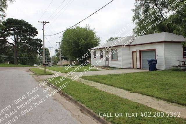 House for rent at 3201 N 12th St, Lincoln, NE 68521