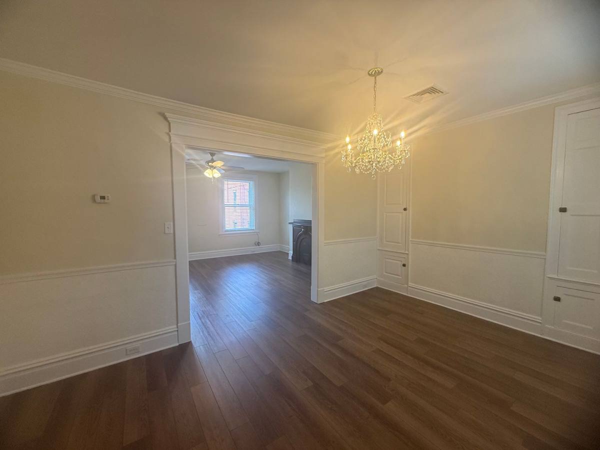 Apartment for rent at 36 W Pomfret St, Carlisle, PA 17013
