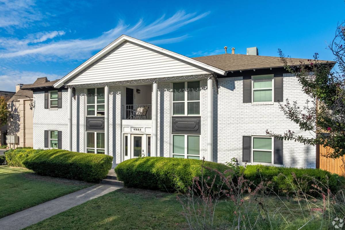 Apartment for rent at 4235 Cole Ave, Dallas, TX 75205