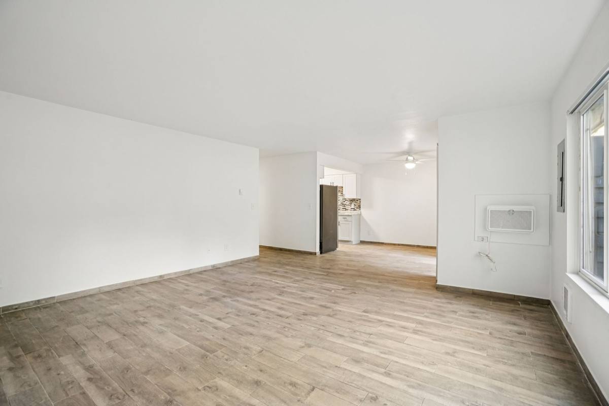 Apartment for rent at 2406 SE Harrison St, Portland, OR 97222