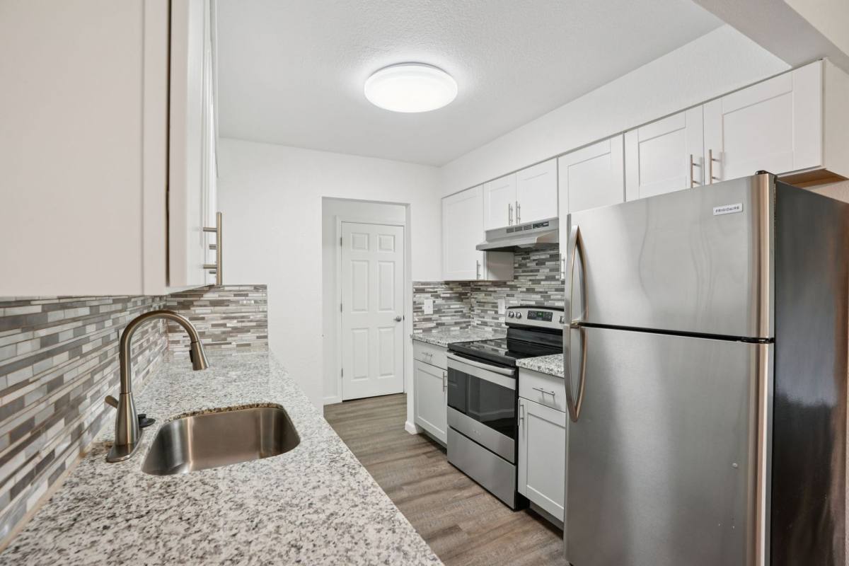 Apartment for rent at 2406 SE Harrison St, Portland, OR 97222