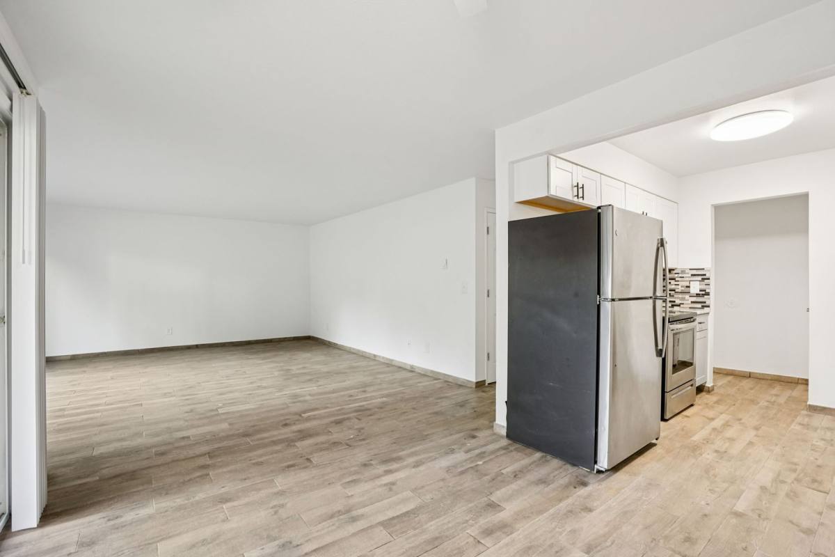 Apartment for rent at 2406 SE Harrison St, Portland, OR 97222