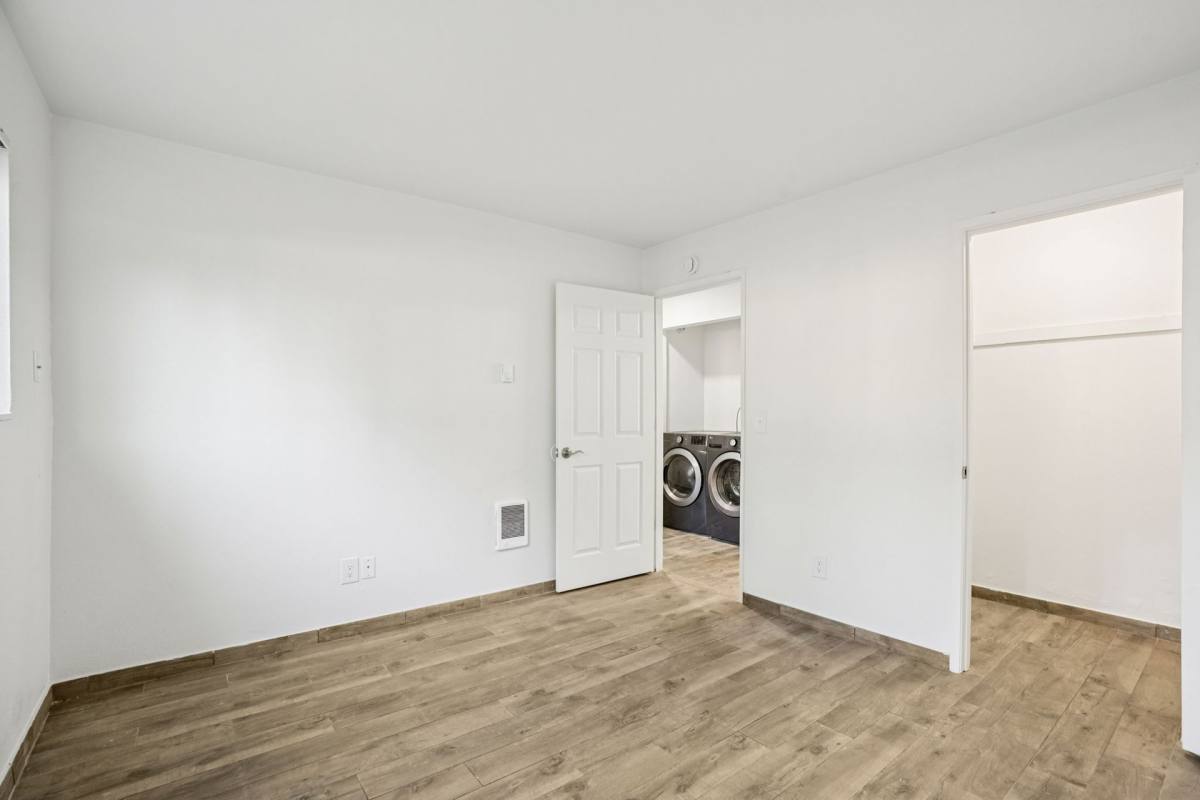 Apartment for rent at 2406 SE Harrison St, Portland, OR 97222