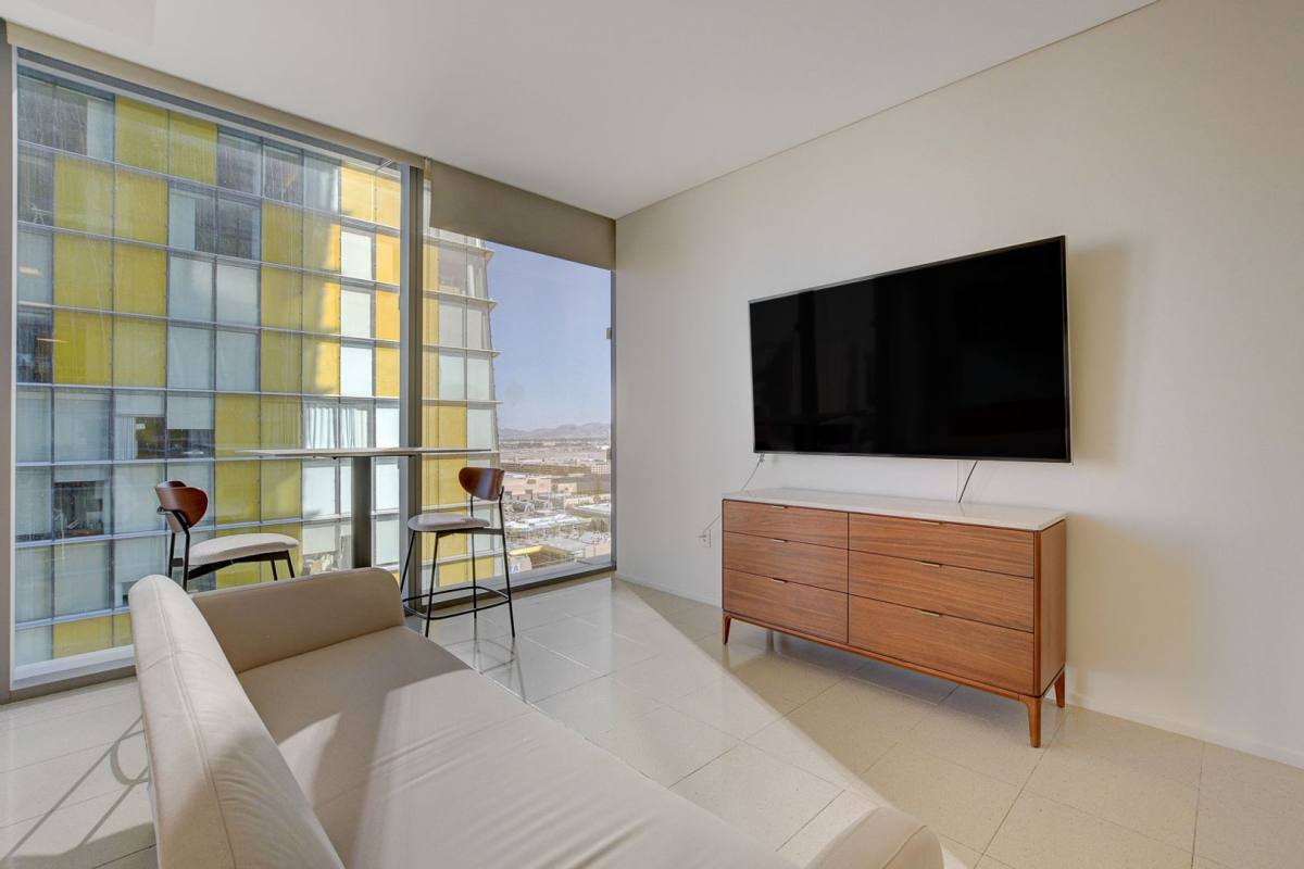 Apartment for rent at 3726 Las Vegas Blvd, Las Vegas, NV 89158