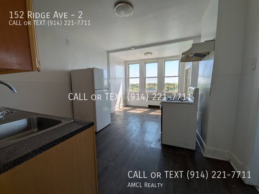 Apartment for rent at 152 Ridge Ave #2, Yonkers, NY 10703