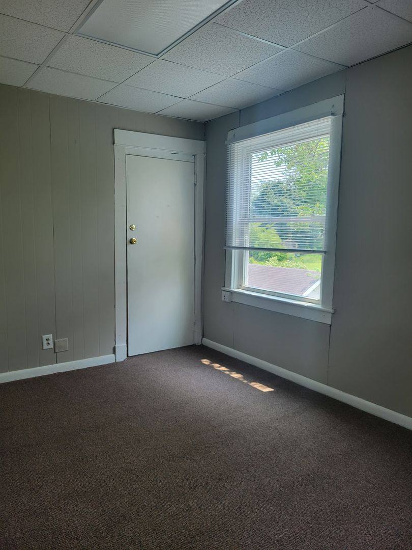 Apartment for rent at 205 E Willard St, Muncie, IN 47302