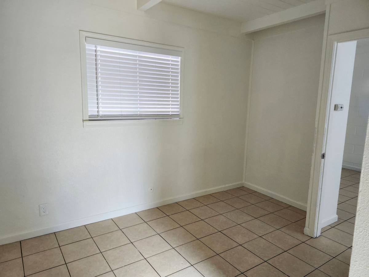 Apartment for rent at 822 W Ave, Santa Rosa, CA 95407