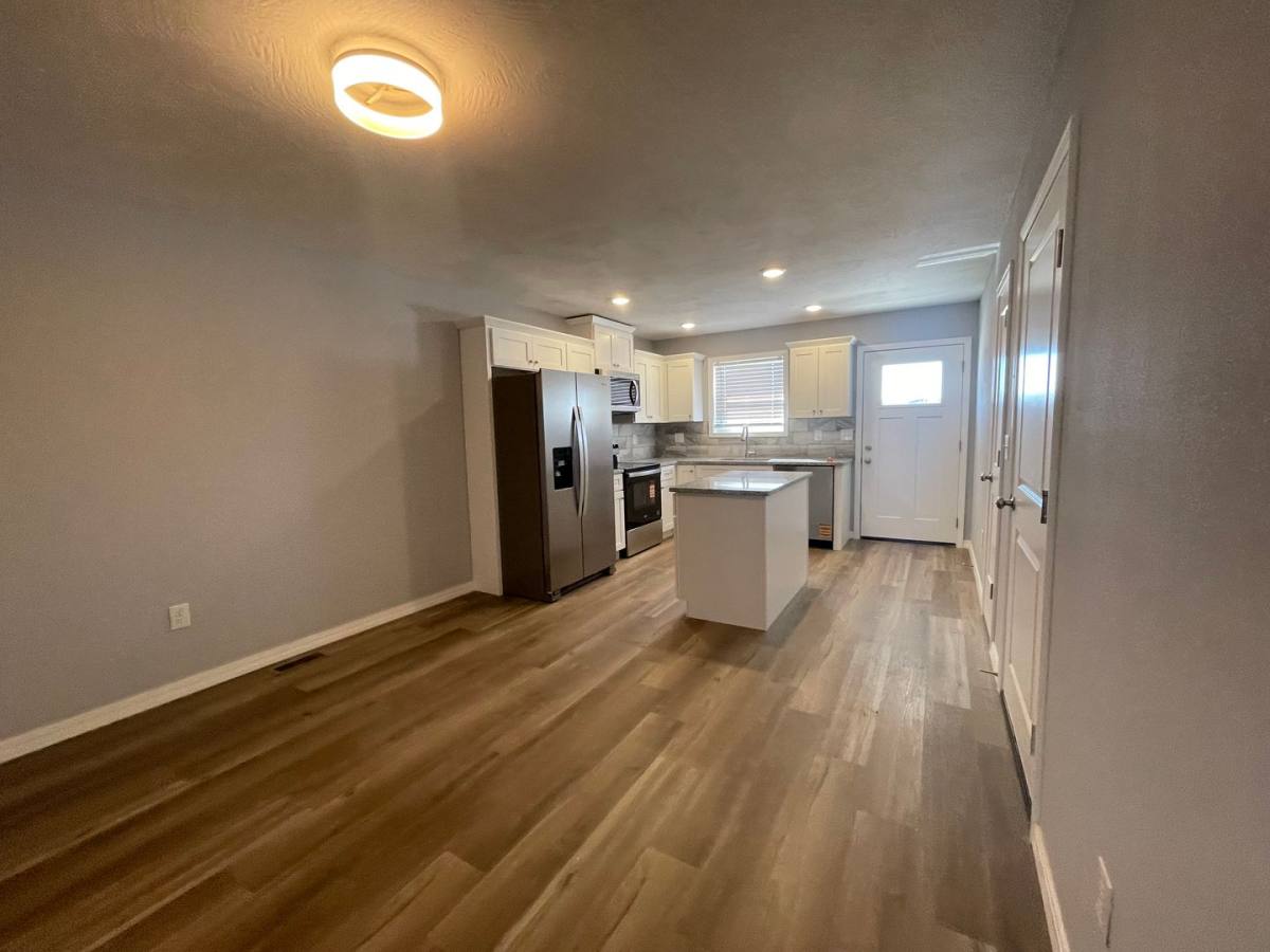 House for rent at 6 C St, Kimberling City, MO 65686