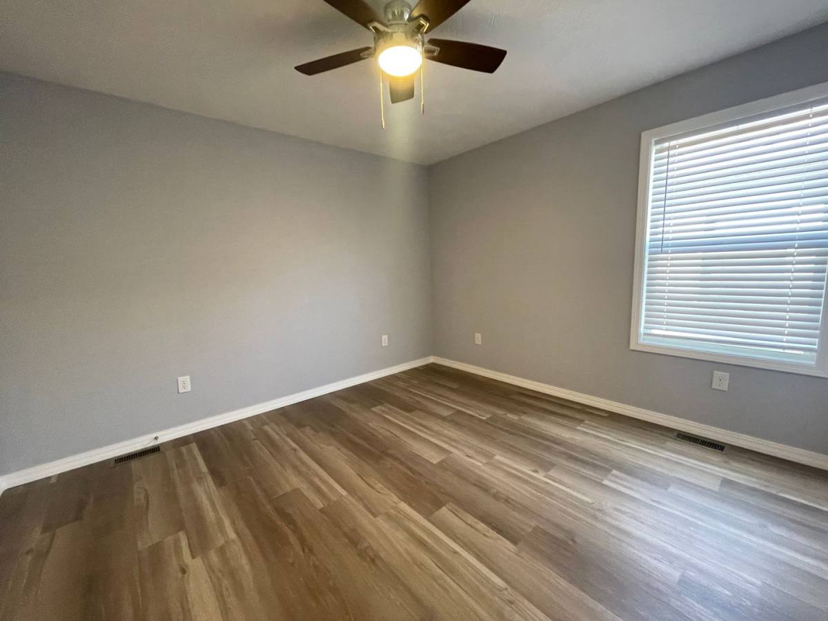 House for rent at 6 C St, Kimberling City, MO 65686