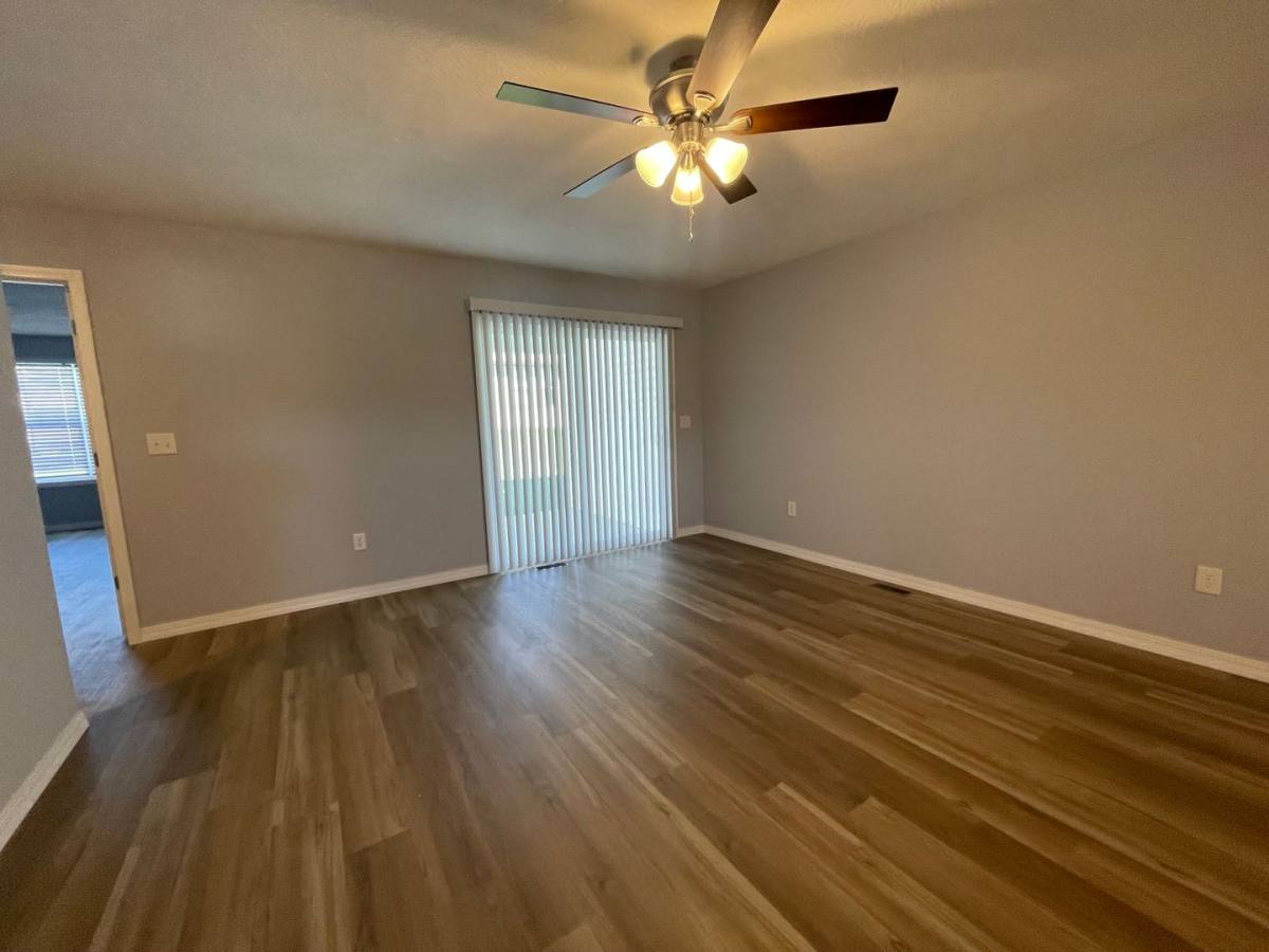 House for rent at 6 C St, Kimberling City, MO 65686