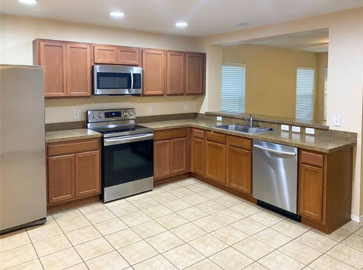 Townhouse for rent at 3105 Seaview Castle Dr, Kissimmee, FL 34746