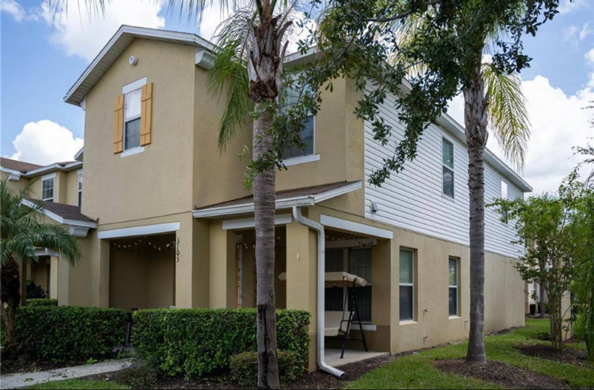 Townhouse for rent at 3105 Seaview Castle Dr, Kissimmee, FL 34746