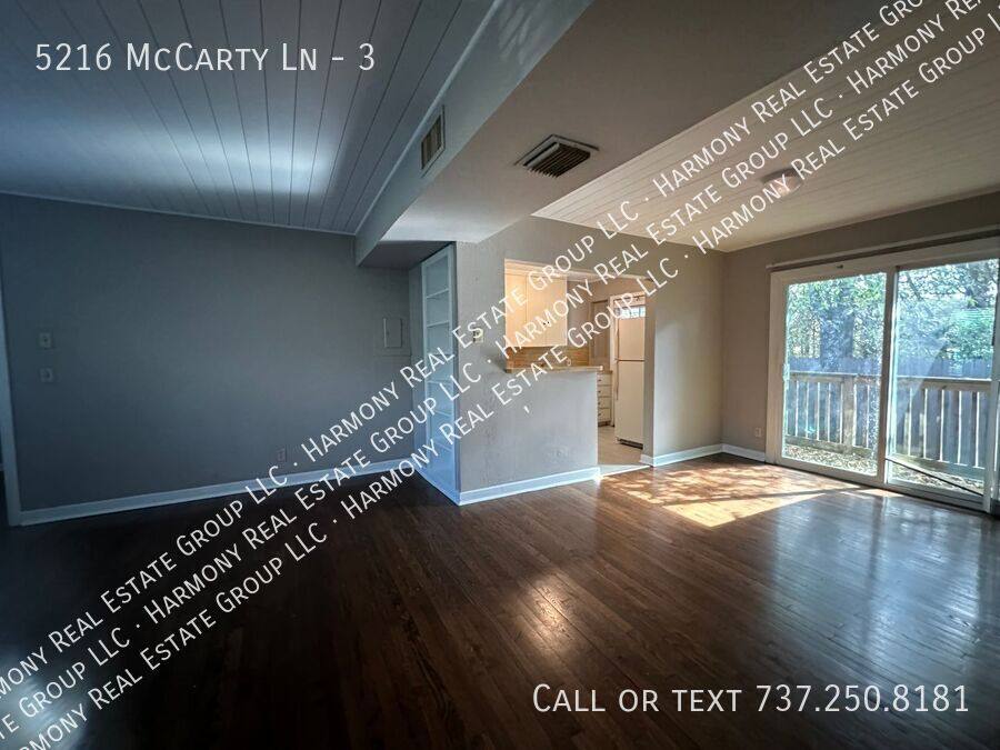 Apartment for rent at 5216 McCarty Lane #3, Austin, TX 78749