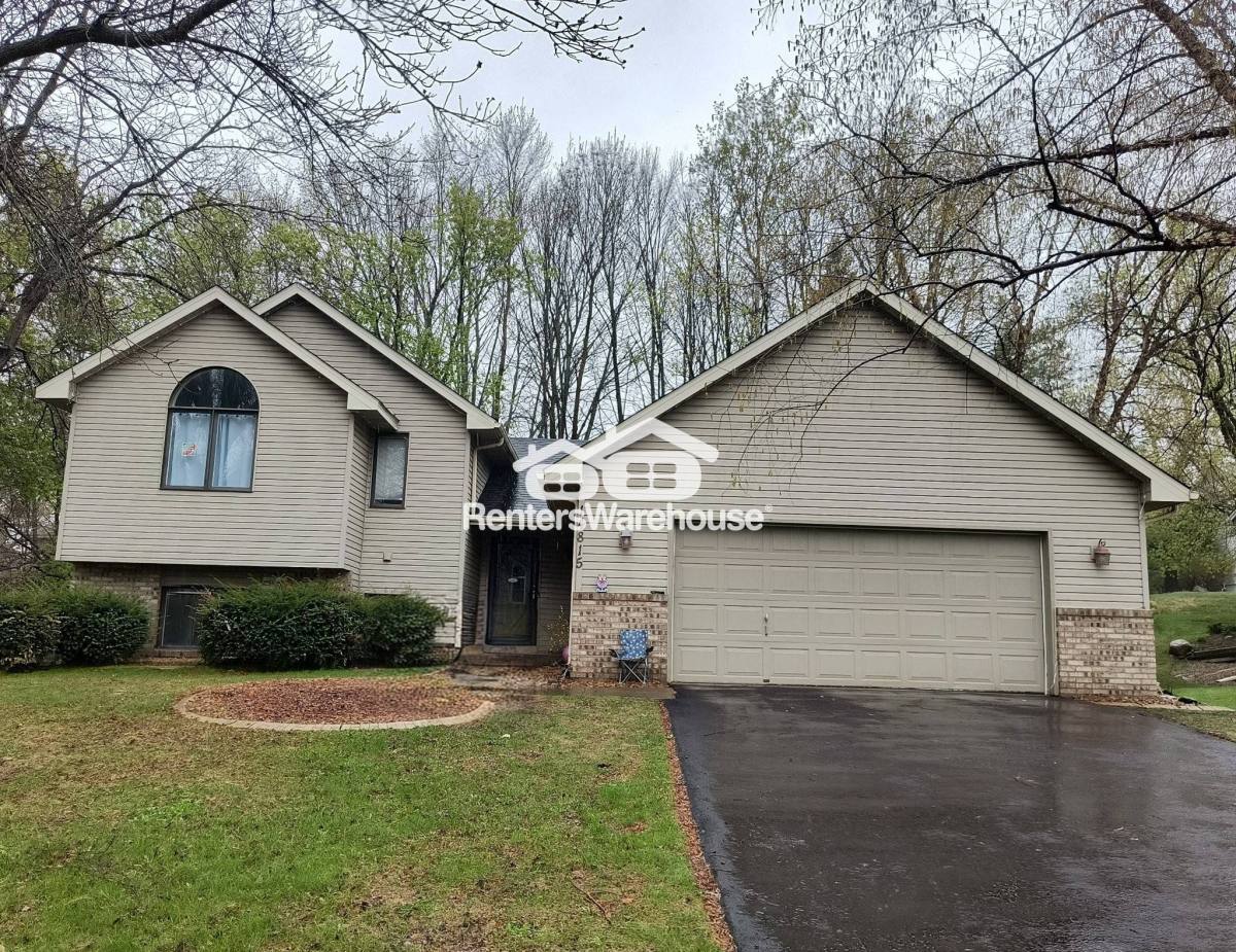 House for rent at 14815 40th Ave N, Minneapolis, MN 55446