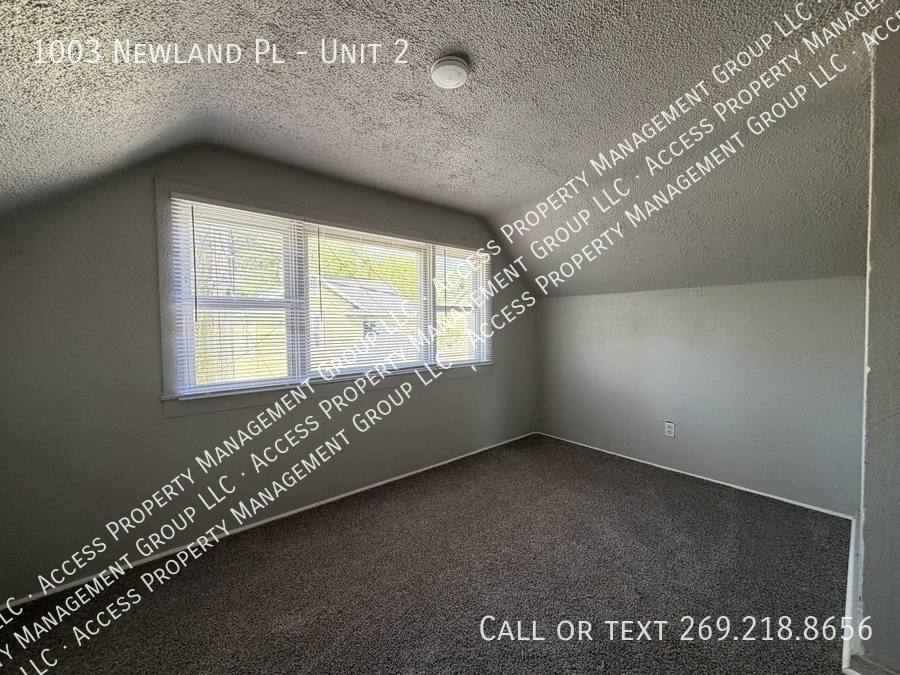 Townhouse for rent at 1003 Newland Place #2, Kalamazoo, MI 49001