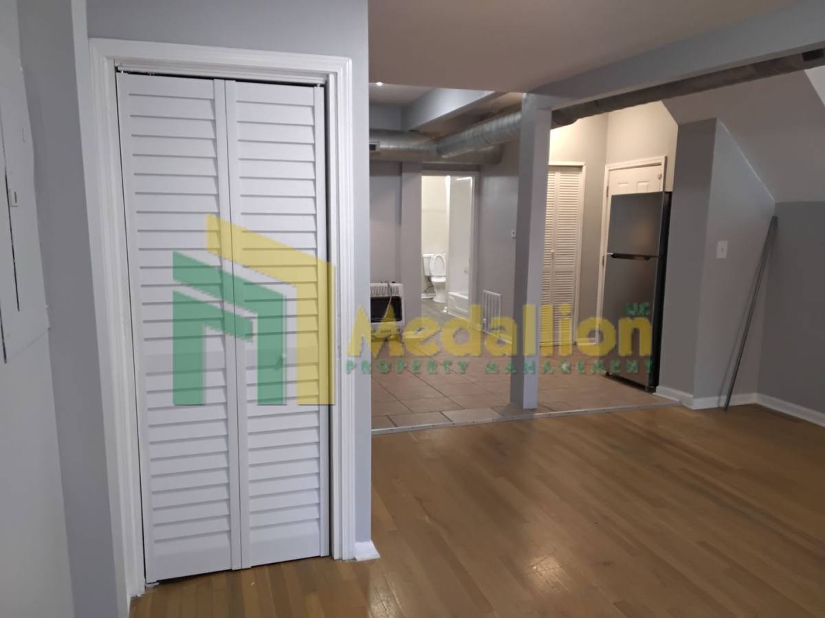 Apartment for rent at 1241 N Ashland Ave, Chicago, IL 60622