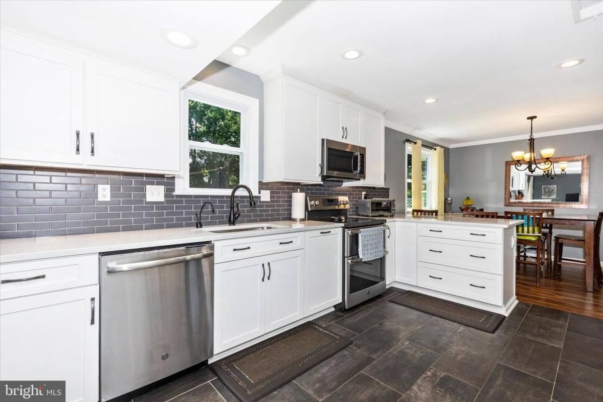 House for rent at 3004 Peebles Court, Olney, MD 20832
