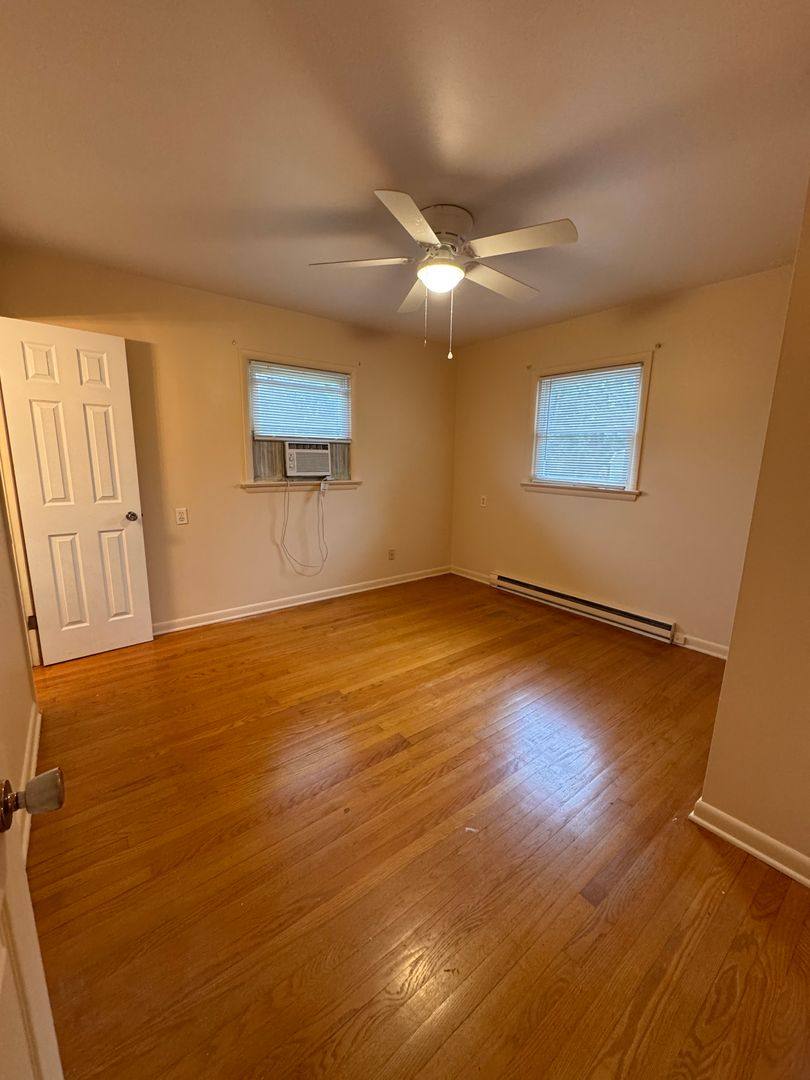House for rent at 8861 Pats Lane, McGaheysville, VA 22840