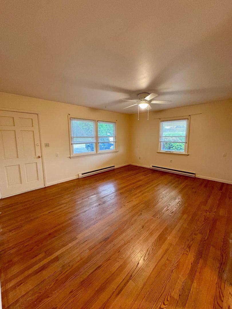 House for rent at 8861 Pats Lane, McGaheysville, VA 22840