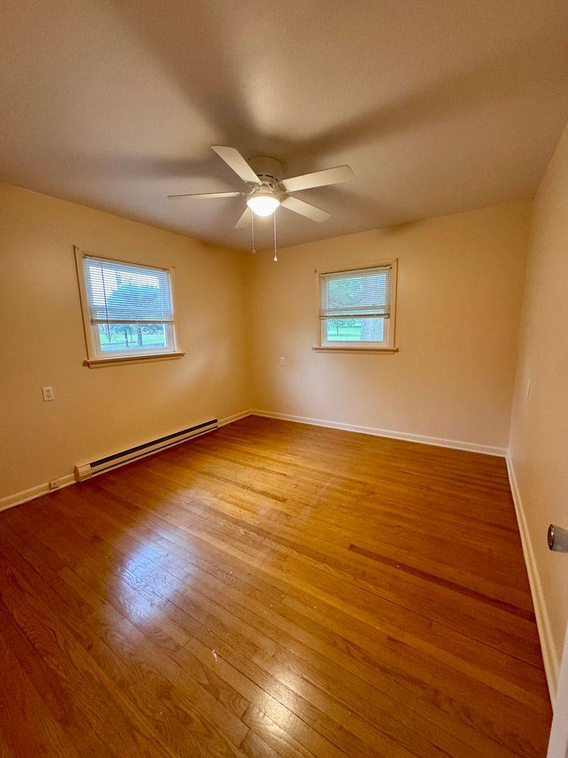 House for rent at 8861 Pats Lane, McGaheysville, VA 22840