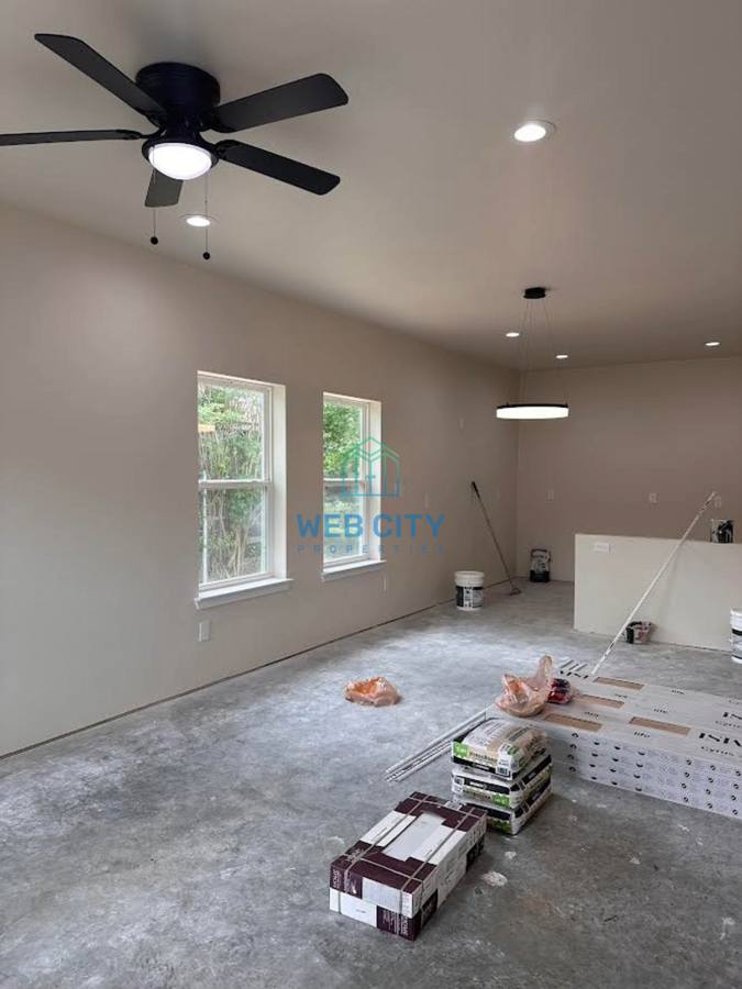 House for rent at 4718 Zealand St, Dallas, TX 75216