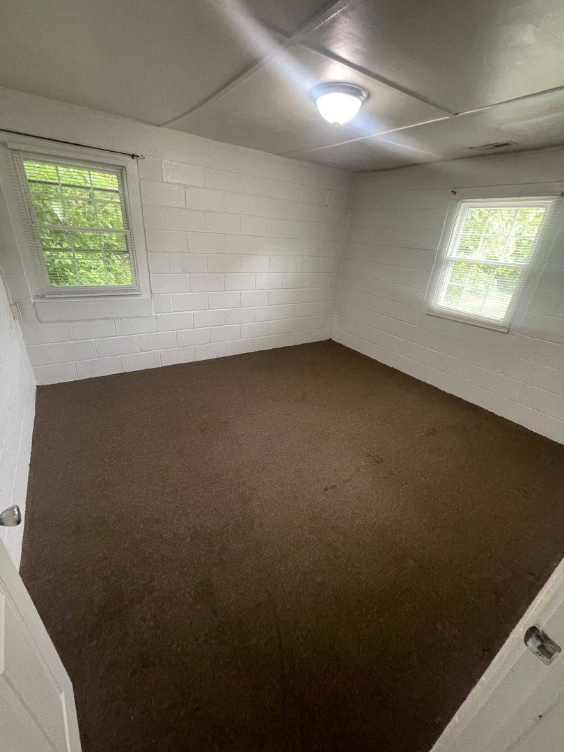 Townhouse for rent at 1119 Gregg St, Raleigh, NC 27601