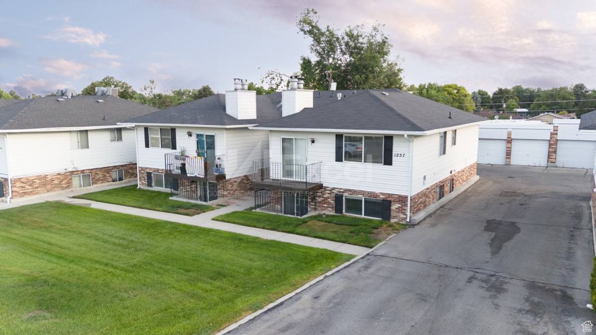 Apartment for rent at 1257 Vine St #A, Salt Lake City, UT 84121