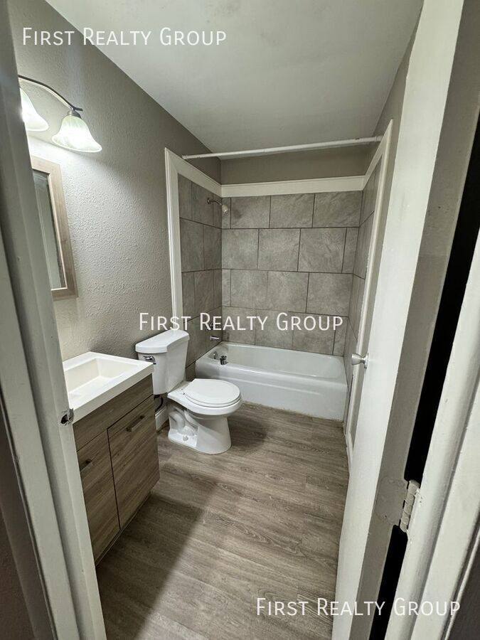 Apartment for rent at 5610 N Main St #308, Dayton, OH 45415