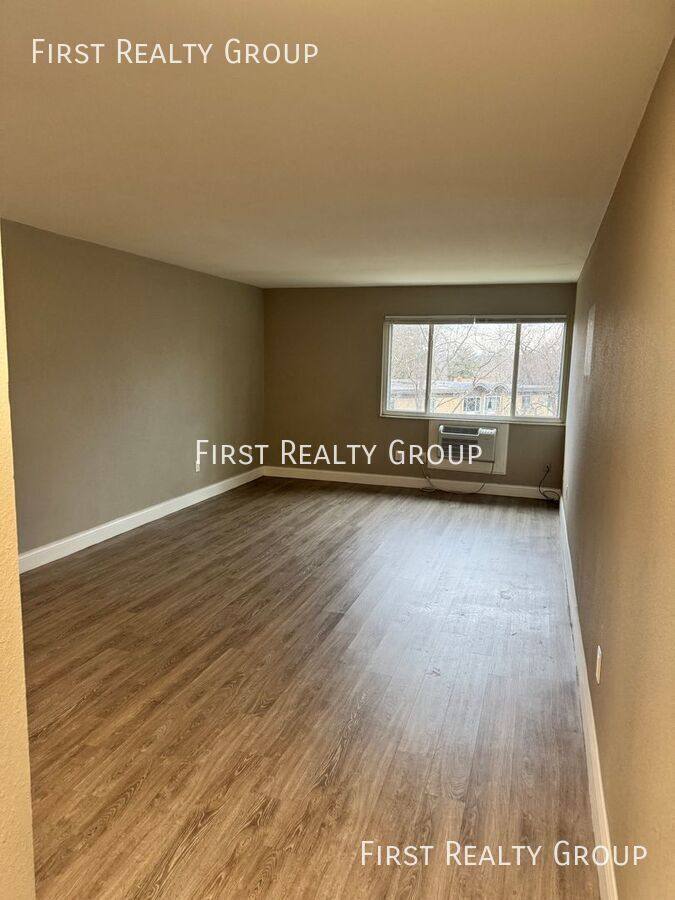 Apartment for rent at 5610 N Main St #308, Dayton, OH 45415