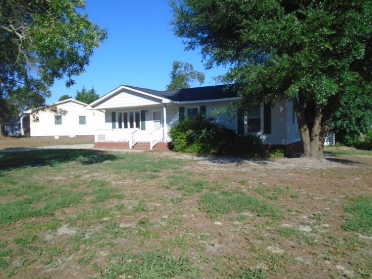 House for rent at 2253 Rustic Trail, Fayetteville, NC 28306