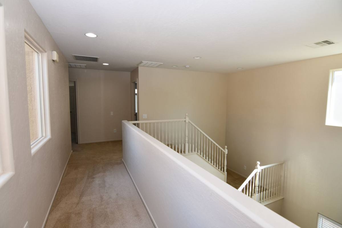 House for rent at 2689 Niddrie Ave, Henderson, NV 89044