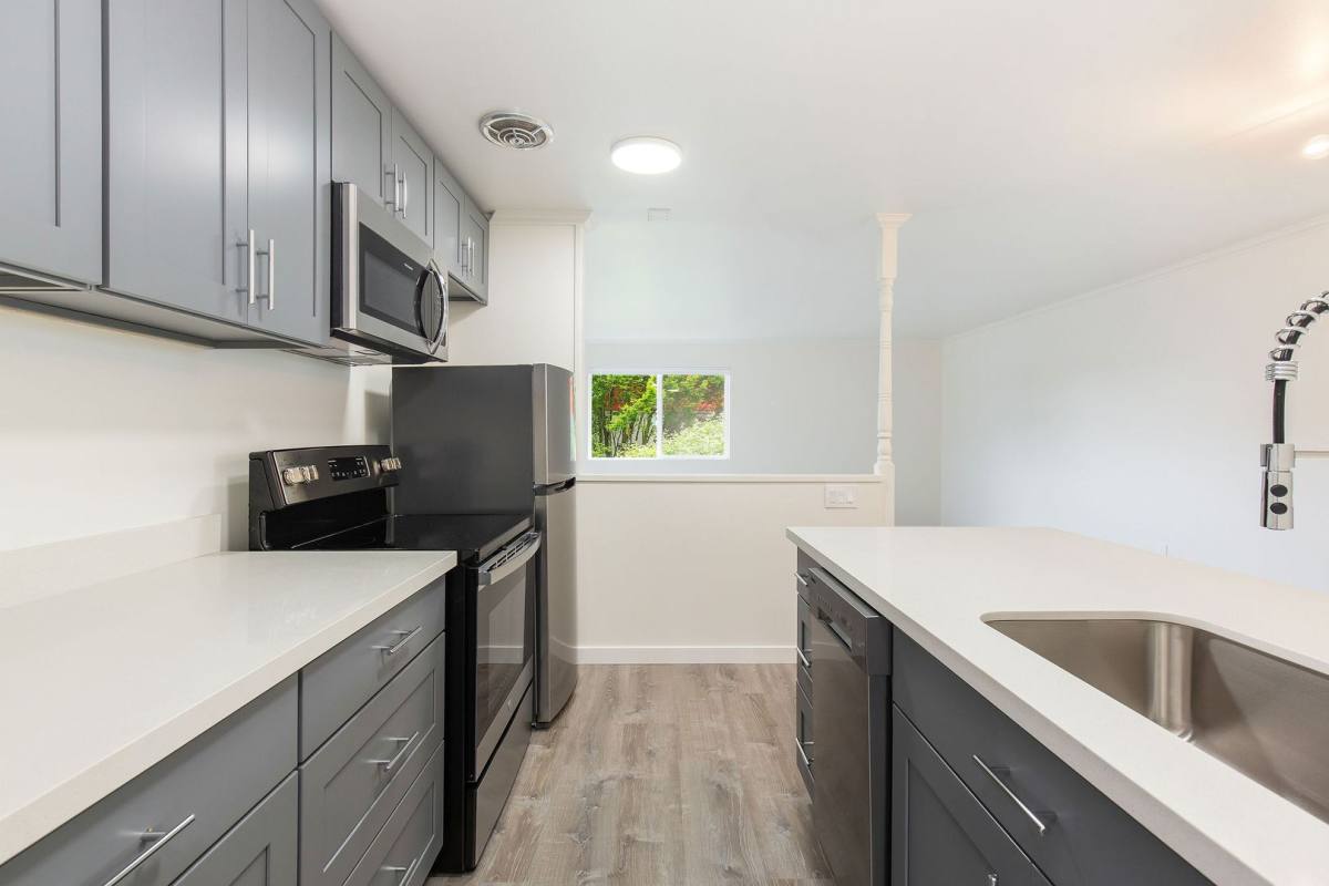Apartment for rent at 2850 15th Ave W, Seattle, WA 98119