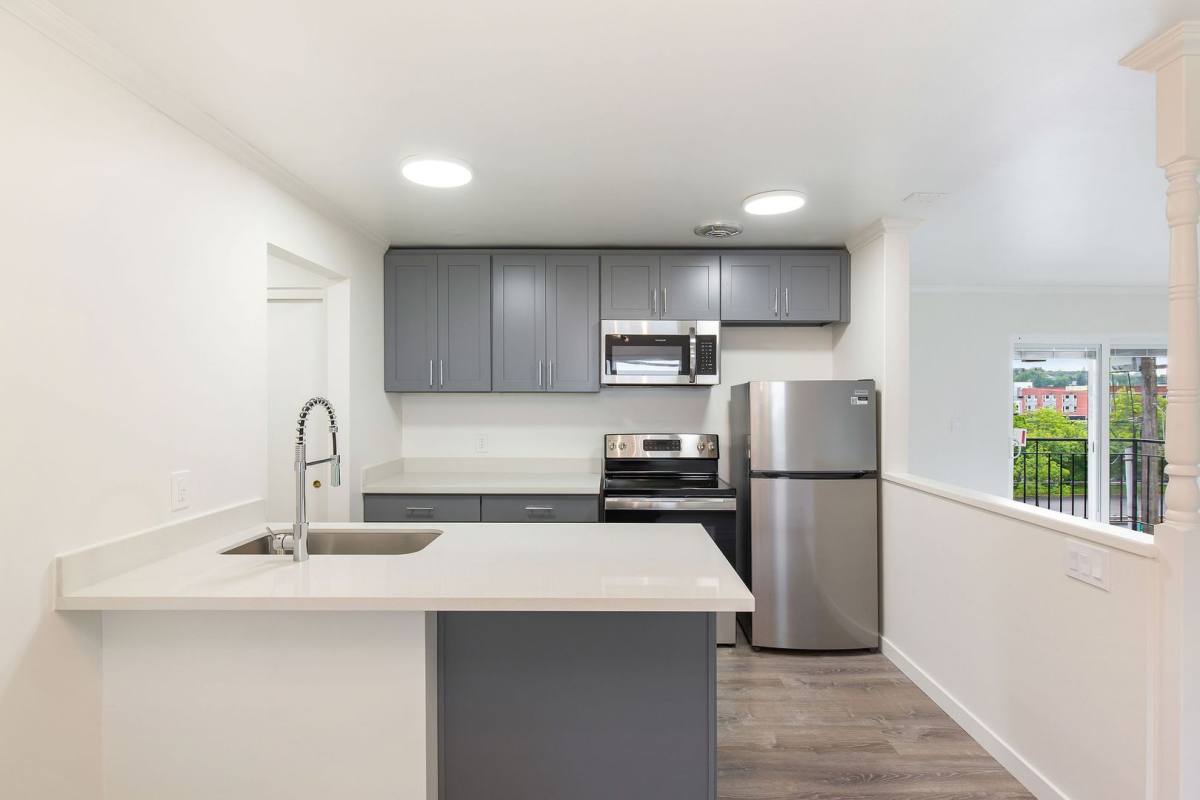 Apartment for rent at 2850 15th Ave W, Seattle, WA 98119